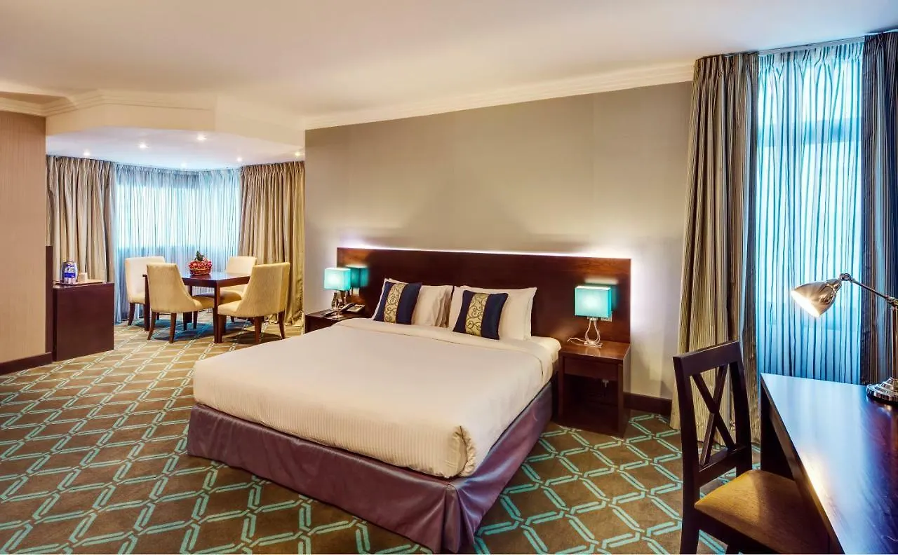 אבו דאבי Novel Hotel City Center 4*, אבו דאבי איחוד האמירויות הערביות