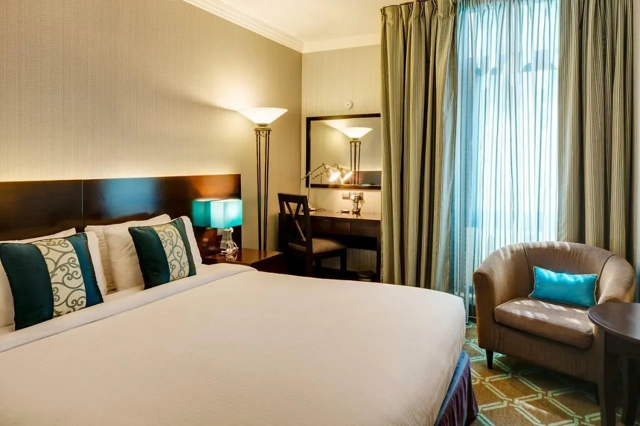 אבו דאבי Novel Hotel City Center 4*, אבו דאבי איחוד האמירויות הערביות